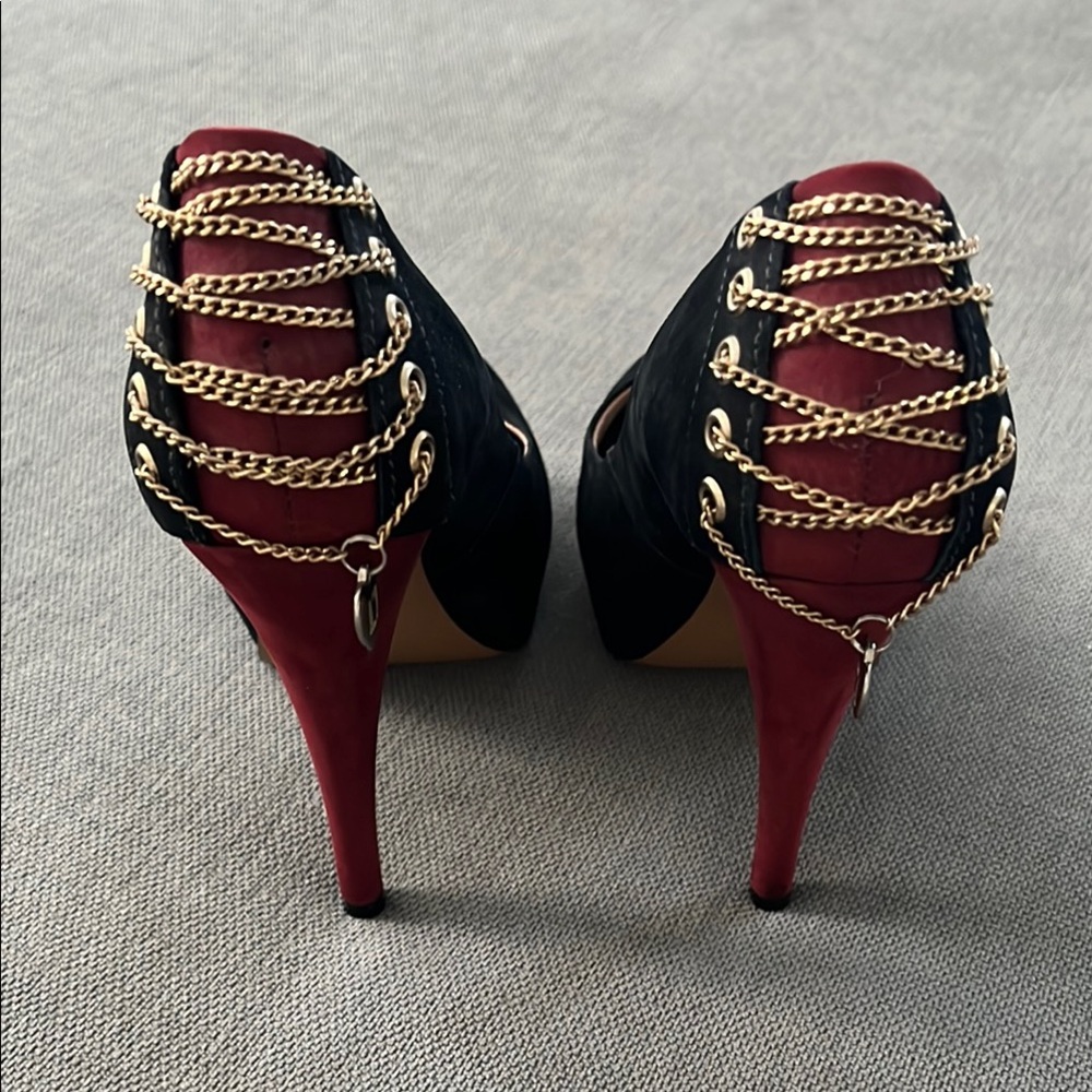 Black Peep-Toe Heels with Golden Accent